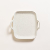 FUENTE CUADRADA DE CERAMICA PUNTITOS CREAM 21,5 CM FUENTE CUADRADA DE CERAMICA PUNTITOS CREAM 21,5 CM